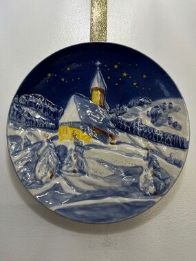 Winter Landscape church/snow scene wall decor plate Majolkia Schramberg